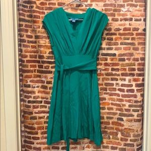 Silk knee length b cut tie dress with pleats NWOT